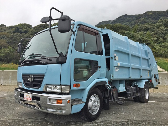 UD TRUCKS Condor Garbage Truck PB-MK36A 2005 375,522km