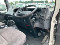 ISUZU Elf Aluminum Van TRG-NPR85AN 2018 67,702km_24