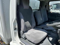 ISUZU Elf Panel Van TRG-NKR85N 2015 142,250km_33