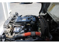 ISUZU Elf Bottle Van TRG-NJR85AN 2016 78,000km_14
