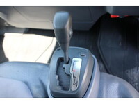 ISUZU Elf Bottle Van TRG-NJR85AN 2016 78,000km_35