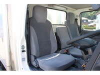 ISUZU Elf Bottle Van TRG-NJR85AN 2016 78,000km_37