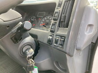 ISUZU Elf Double Cab TRG-NPR85AR 2016 39,470km_21