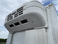 ISUZU Elf Refrigerator & Freezer Truck 2RG-NPR88AN 2020 151,382km_15