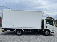 ISUZU Elf Refrigerator & Freezer Truck 2RG-NPR88AN 2020 151,382km_6