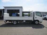 HINO Dutro Flat Body 2RG-XZU710M 2023 17,735km_7