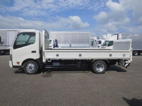 HINO Dutro Flat Body 2RG-XZU710M 2023 17,735km_8
