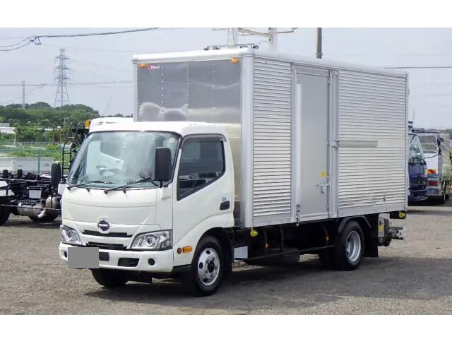 HINO Dutro Aluminum Van 2RG-XZU650M 2022 129,000km