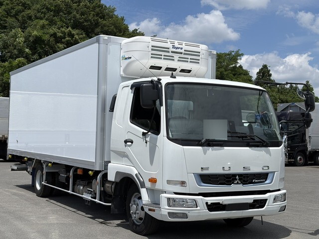 MITSUBISHI FUSO Fighter Refrigerator & Freezer Truck 2KG-FK65F 2021 302,000km