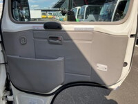 TOYOTA Coaster Micro Bus SKG-XZB56V 2015 123,000km_34
