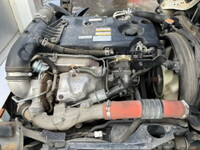 ISUZU Elf Bottle Van TRG-NJR85AN 2015 84,000km_21