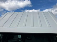 ISUZU Elf Bottle Van TRG-NJR85AN 2015 84,000km_23