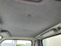 ISUZU Elf Bottle Van TRG-NJR85AN 2015 84,000km_39