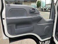ISUZU Elf Panel Van TPG-NHR85AN 2016 94,000km_33