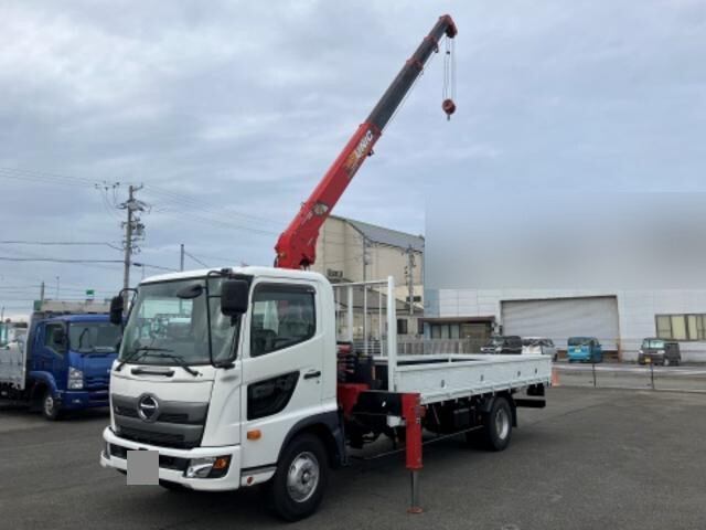 Ranger Truck (With 4 Steps Of Cranes)_1