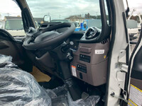 MITSUBISHI FUSO Canter Flat Body 2RG-FBA20 2026 105km_20