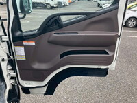 MITSUBISHI FUSO Canter Flat Body 2RG-FBA20 2026 92km_29