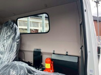 MITSUBISHI FUSO Canter Flat Body 2RG-FBA20 2026 92km_37
