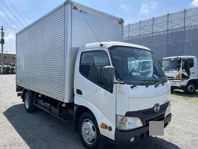 Dutro Aluminum Van_1