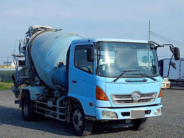 HINO Ranger Mixer Truck KS-FJ7JDFA 2005 221,000km