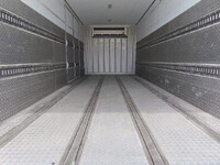 ISUZU Forward Refrigerator & Freezer Truck TKG-FRR90T2 2018 273,000km_32