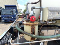 UD TRUCKS Quon Tank Lorry LKG-CD5YL 2011 565,920km_6