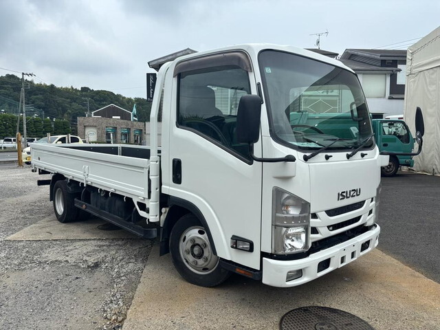 ISUZU Elf Flat Body TRG-NLR85AR 2017 255,466km