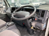 ISUZU Elf Double Cab TKG-NHR85A 2014 94,768km_13