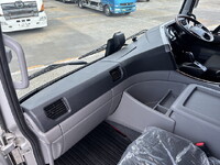 UD TRUCKS Quon Truck (With 4 Steps Of Cranes) 2RG-CX5EL 2023 17,488km_32