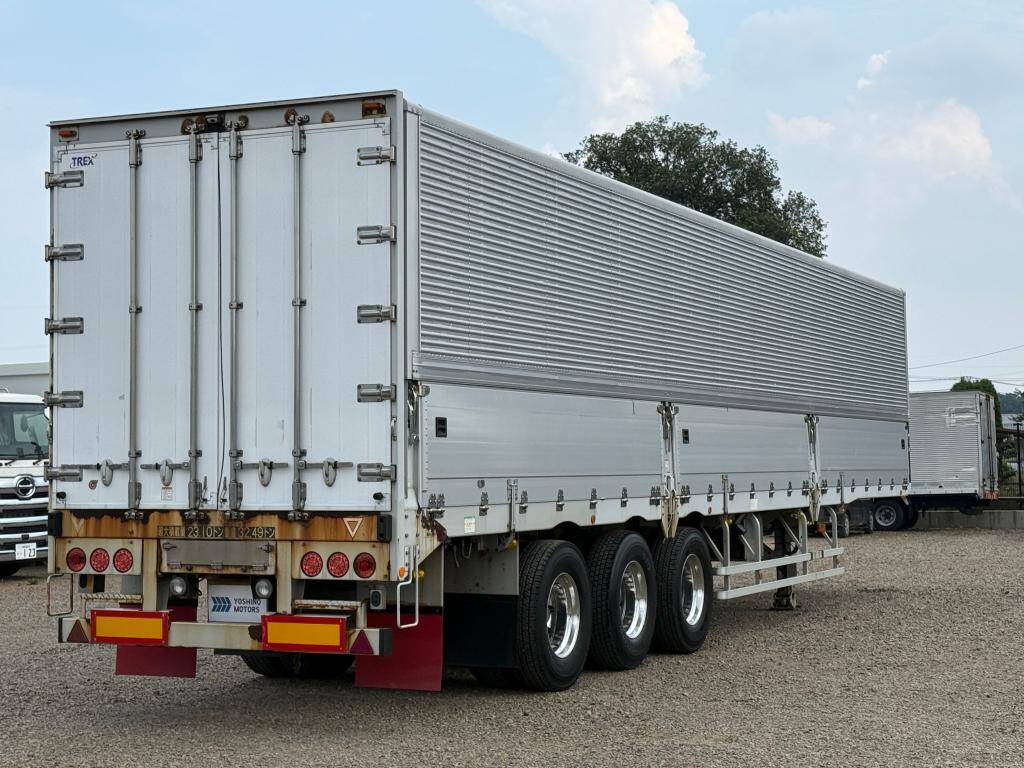 Others Gull Wing Trailer_1