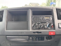 ISUZU Elf Aluminum Van TRG-NMR85AN 2018 158,981km_36