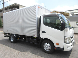 HINO Dutro Reefer Van TKG-XZU710M 2012 134,000km_1