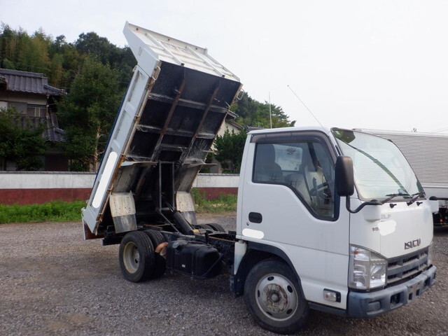 ISUZU Elf Dump TKG-NKR85AN 2014 81,501km