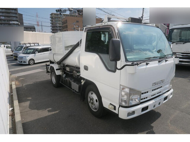 ISUZU Elf Vacuum Truck BKG-NKR85AN 2010 136,585km