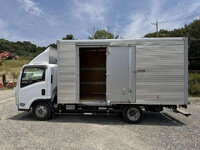 ISUZU Elf Aluminum Van TRG-NPR85AN 2016 390,651km_9