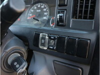 ISUZU Elf Dump TKG-NKR85AD 2013 112,511km_32