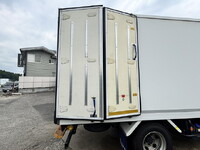 ISUZU Elf Refrigerator & Freezer Truck 2RG-NPR88AN 2019 260,385km_16