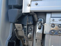 UD TRUCKS Quon Refrigerator & Freezer Wing QPG-CG5ZA 2017 1,034,000km_10