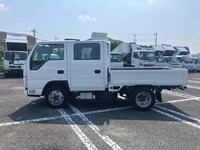 ISUZU Elf Double Cab TRG-NHS85A 2015 52,174km_6