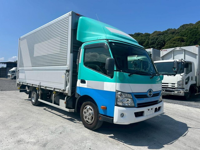 HINO Dutro Aluminum Wing TKG-XZU710M 2015 300,000km_1