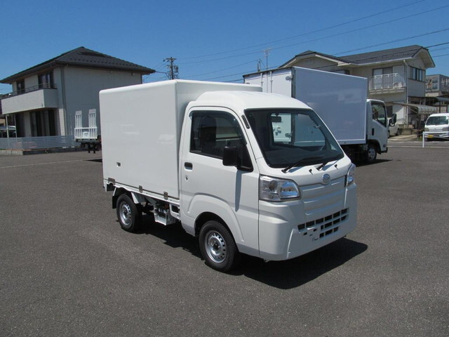 DAIHATSU Hijet Truck Refrigerator & Freezer Truck EBD-S510P 2020 15,000km