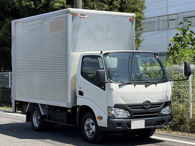 Dyna Aluminum Van_1
