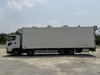ISUZU Giga Refrigerator & Freezer Truck QKG-CYJ77B 2017 1,426,951km_6