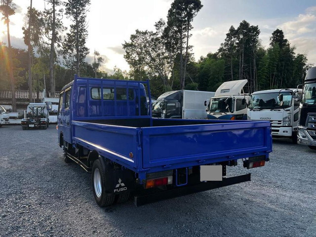 Canter Double Cab_2