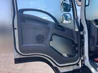 ISUZU Forward Refrigerator & Freezer Truck TKG-FRR90S2 2014 684,196km_26