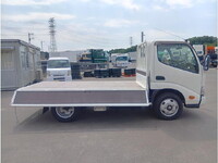HINO Dutro Flat Body 2RG-XZU605M 2020 14,842km_7