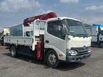 Dutro Truck (With 4 Steps Of Cranes)