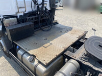 UD TRUCKS Quon Trailer Head 2PG-GK5AAD 2018 264,000km_11