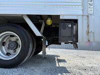TOYOTA Dyna Aluminum Van TPG-XZU605 2018 185,700km_25