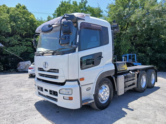 UD TRUCKS Quon Trailer Head ADG-GW4XLG 2006 402,228km